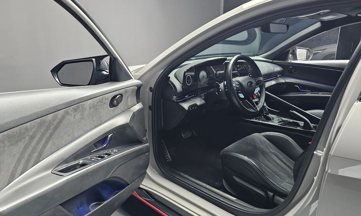 Hyundai AVANTE 2023