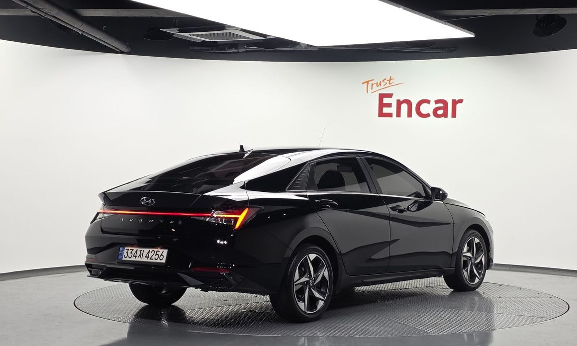 Hyundai AVANTE 2023