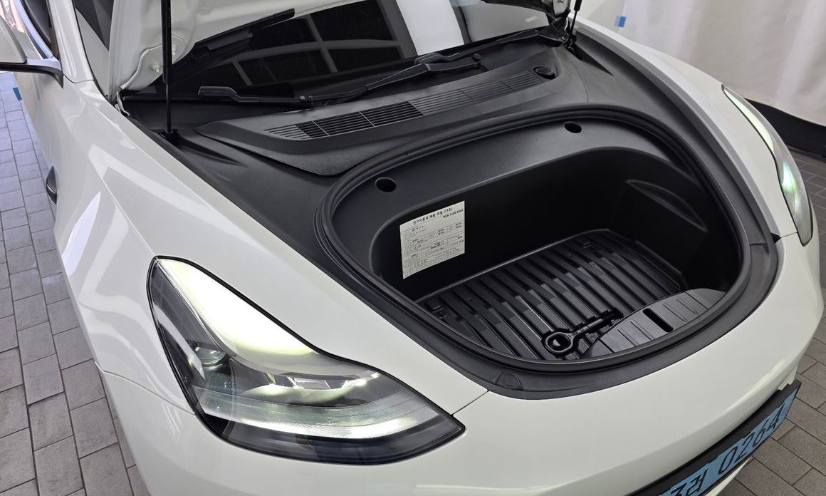 Tesla Model 3 2021