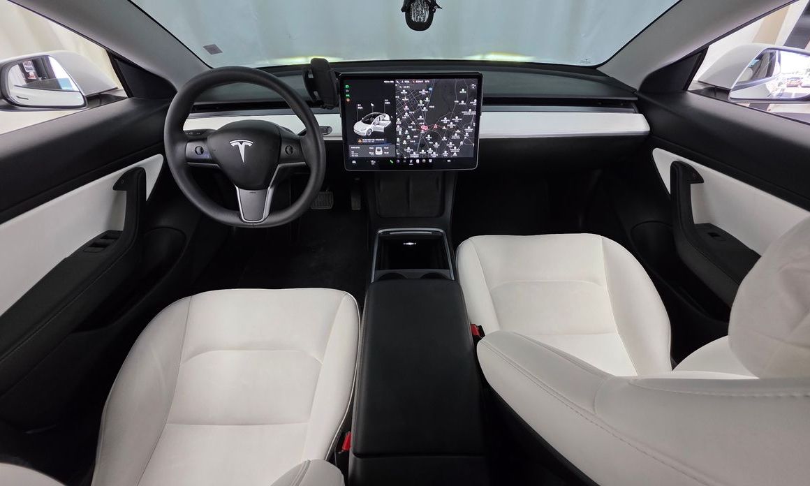 Tesla Model 3 2021