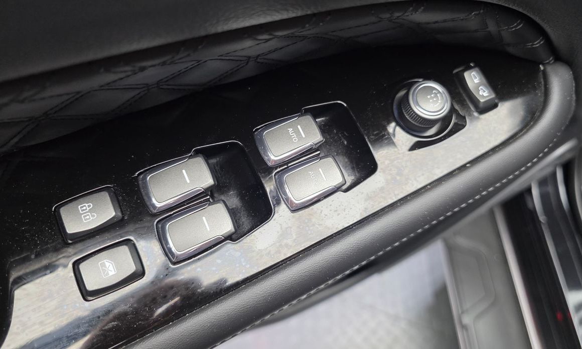 KG_Mobility_Ssangyong Rexton 2023