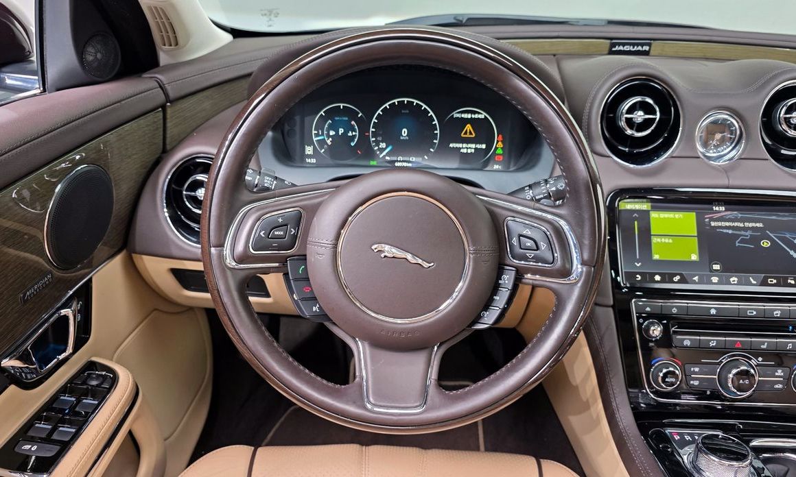 Jaguar XJ 2018