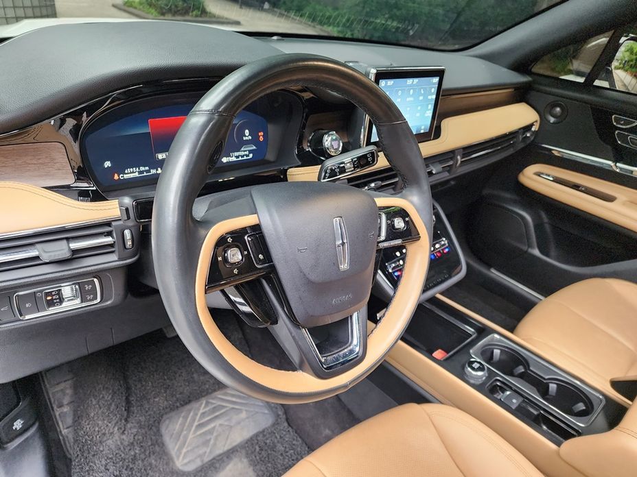 Lincoln Corsair 2021