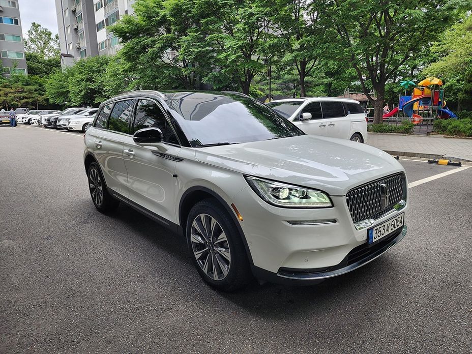 Lincoln Corsair 2021