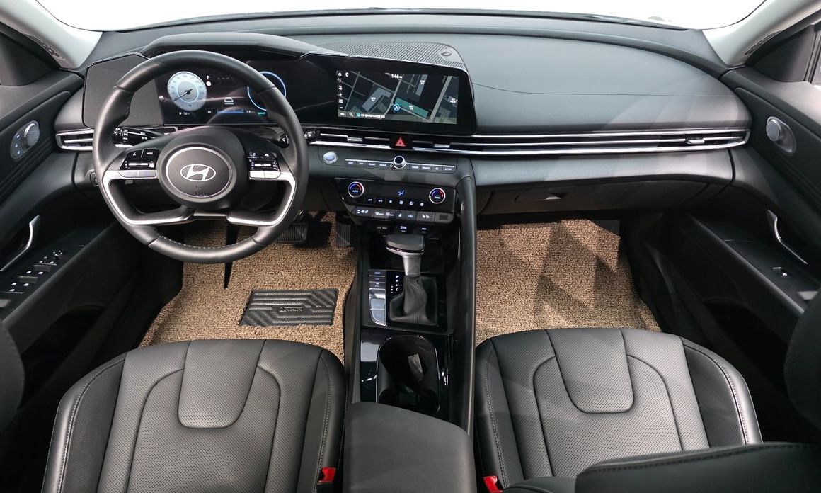 Hyundai AVANTE 2026
