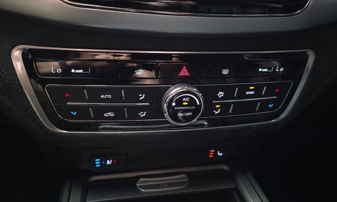 KG_Mobility_Ssangyong Rexton 2023