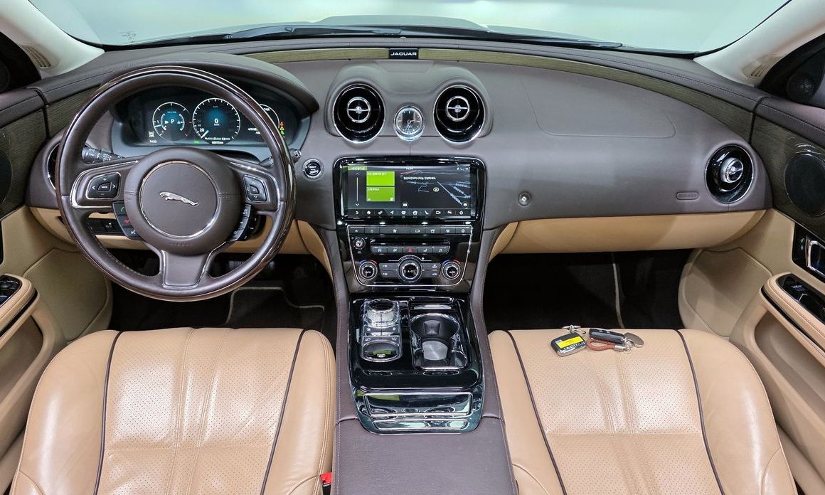 Jaguar XJ 2018