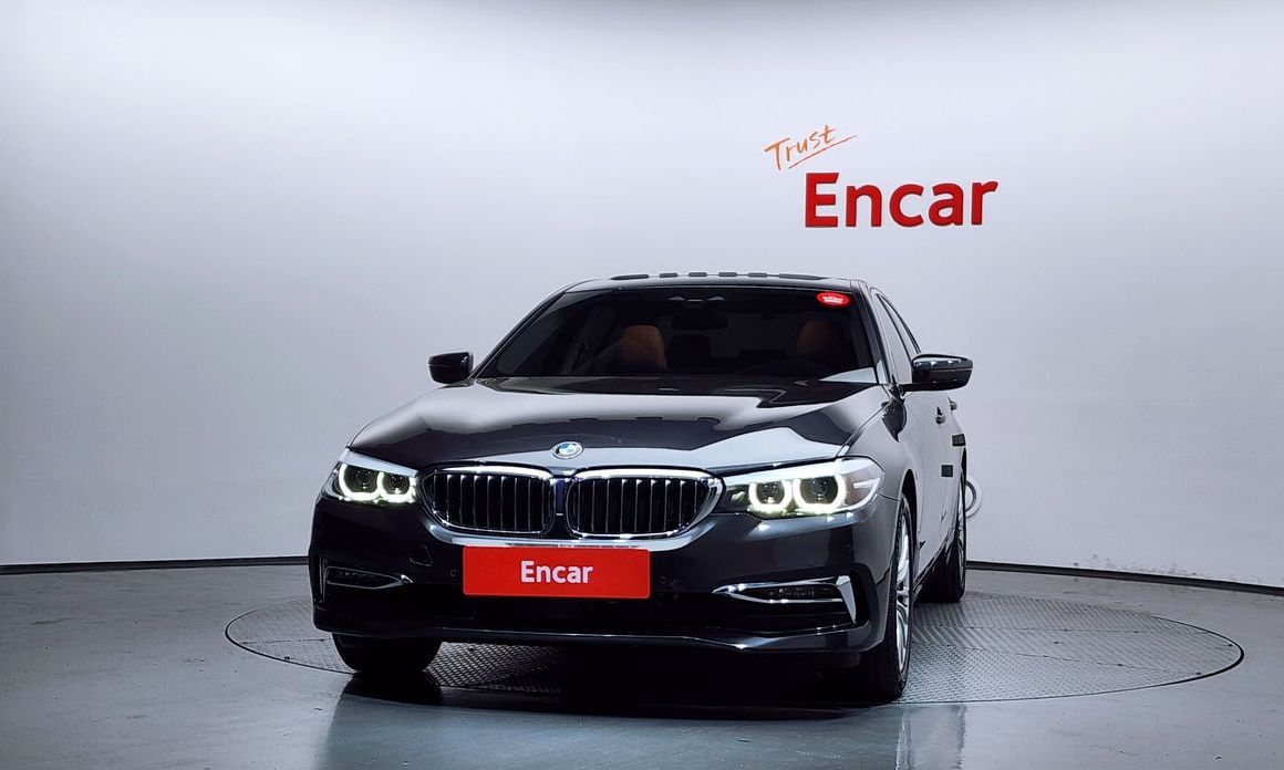 BMW 5-Series 2020