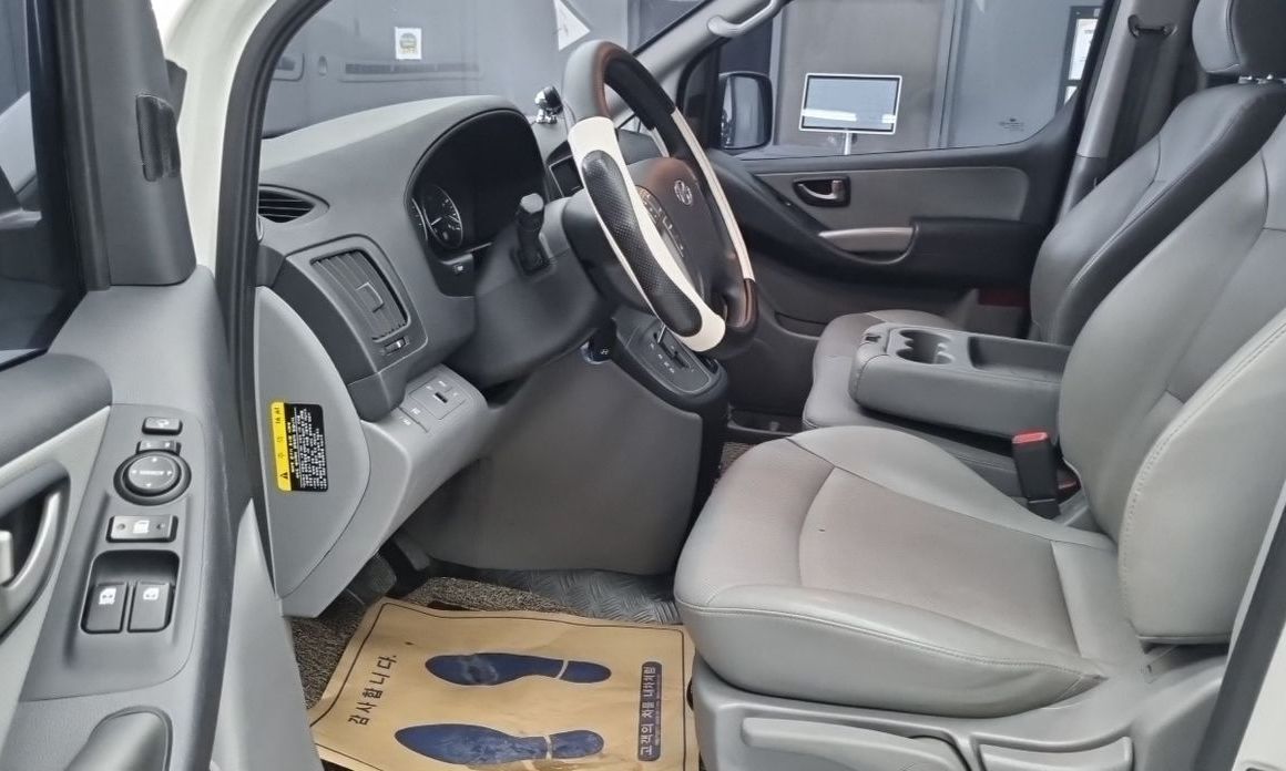 Hyundai Starex 2020