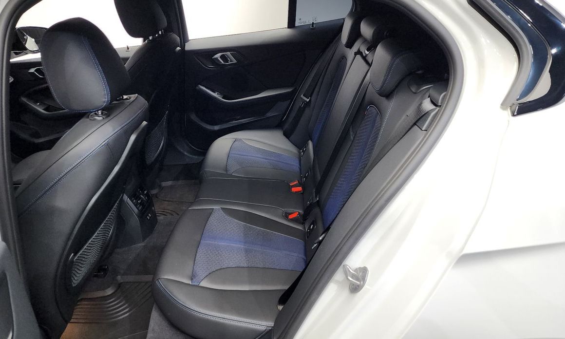 BMW 1-Series 2023