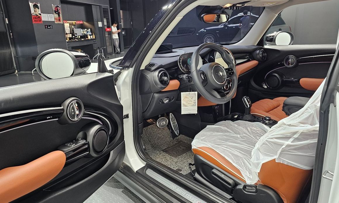 Mini Cooper 2024