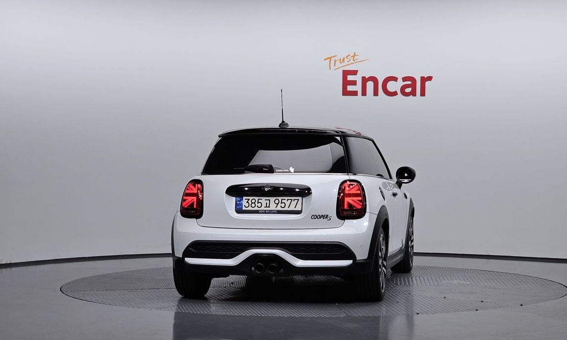 Mini Cooper 2024