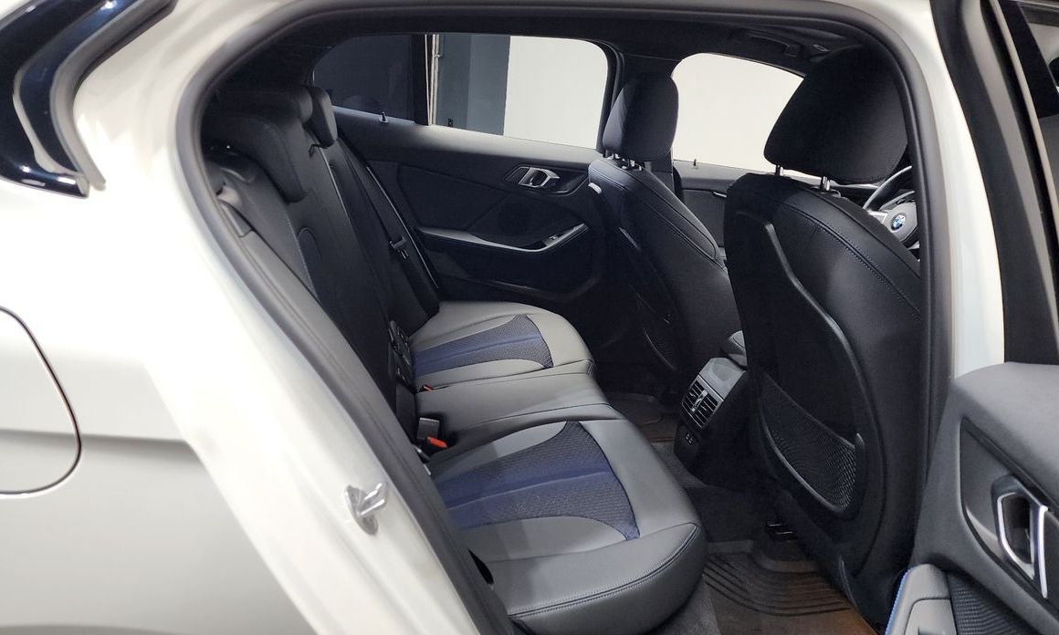 BMW 1-Series 2023