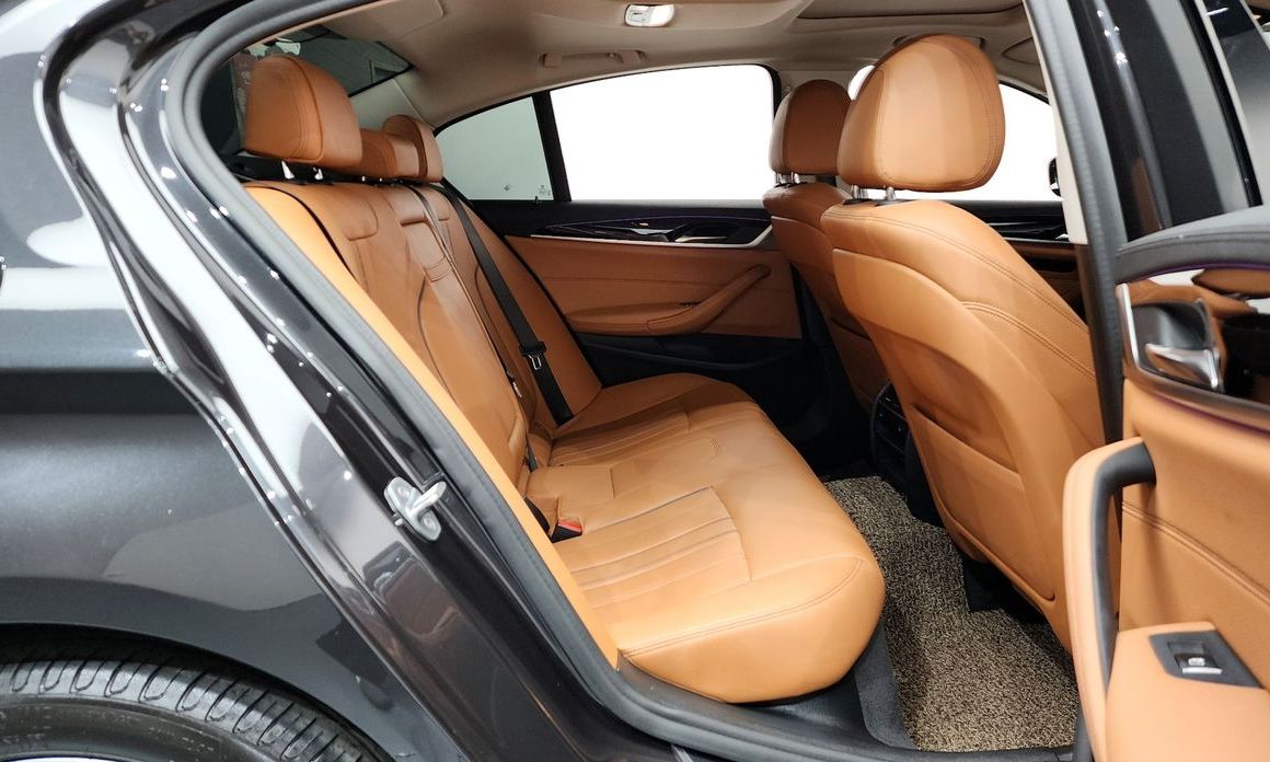 BMW 5-Series 2020