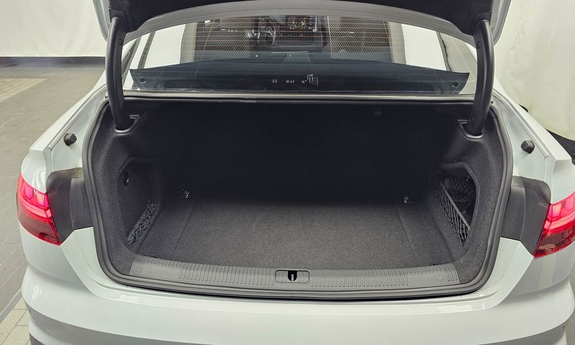 Audi A4 2023