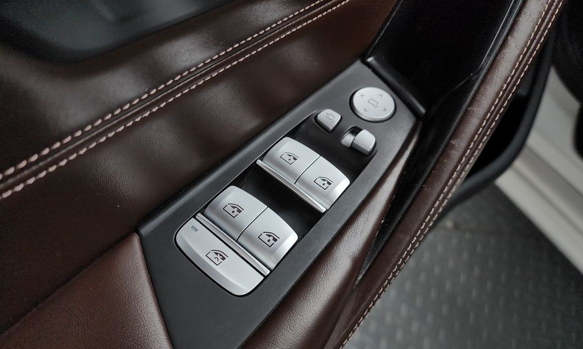 BMW 5-Series 2019