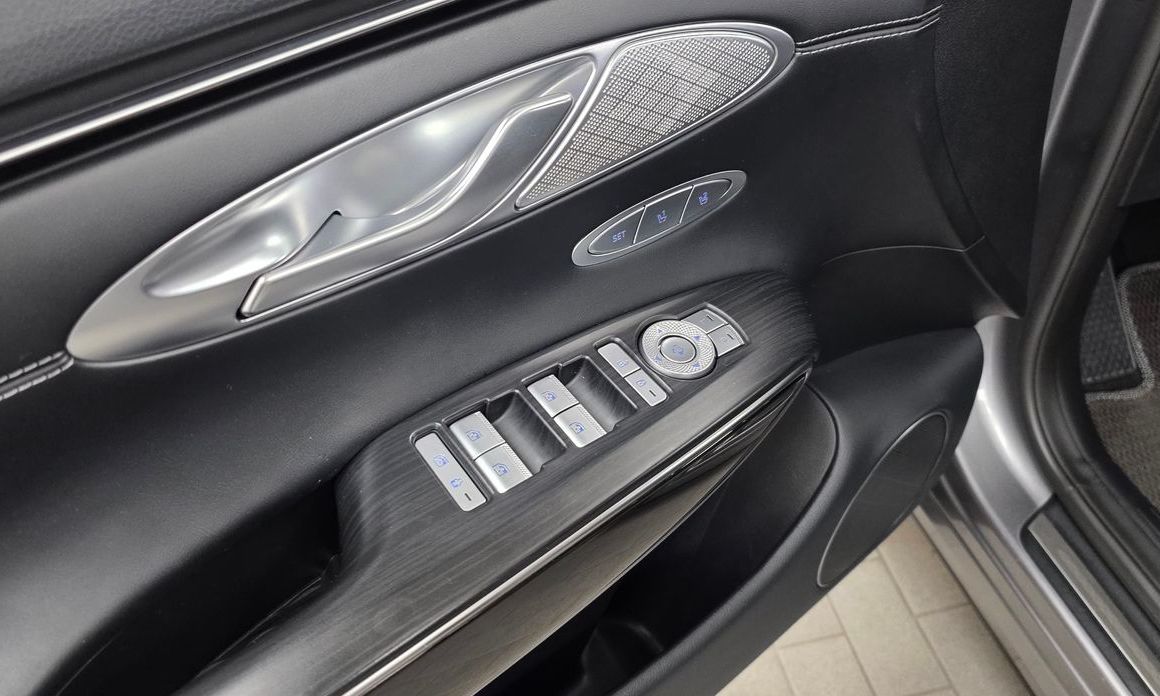 Genesis GV70 2021