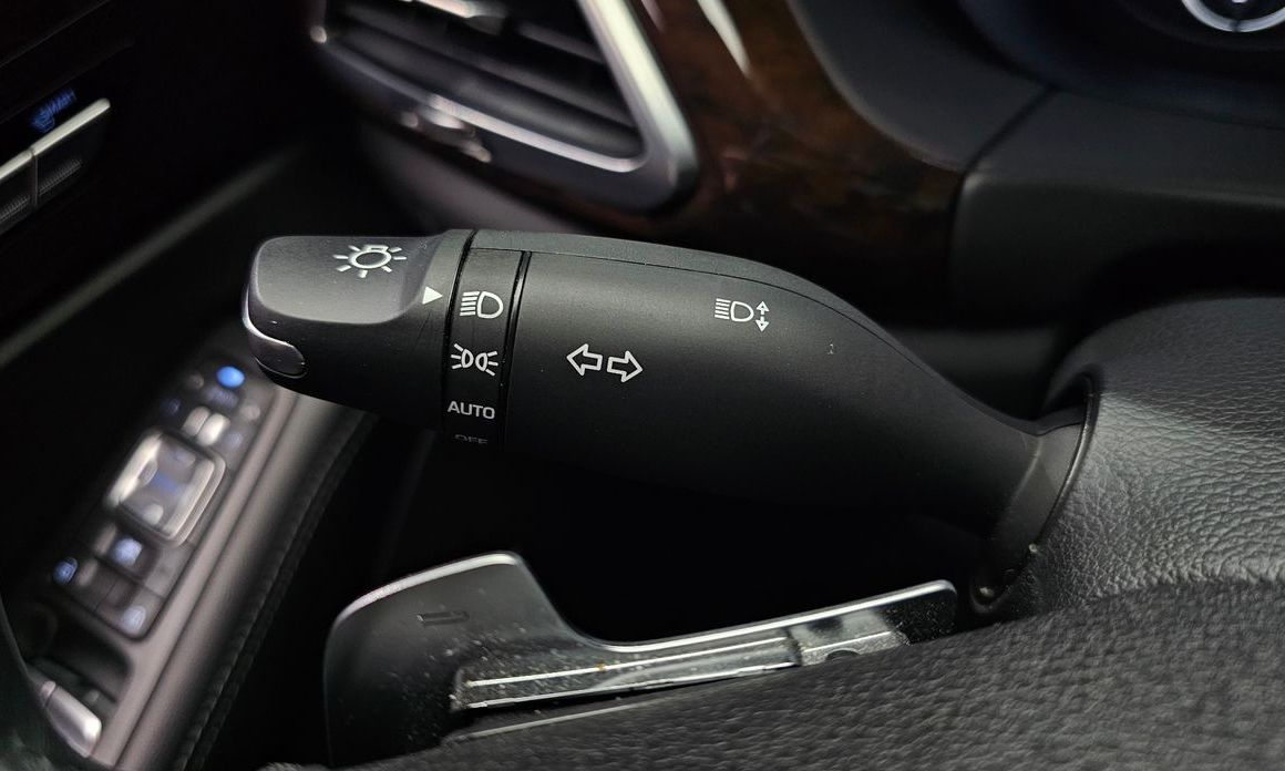 Genesis EQ900 2016
