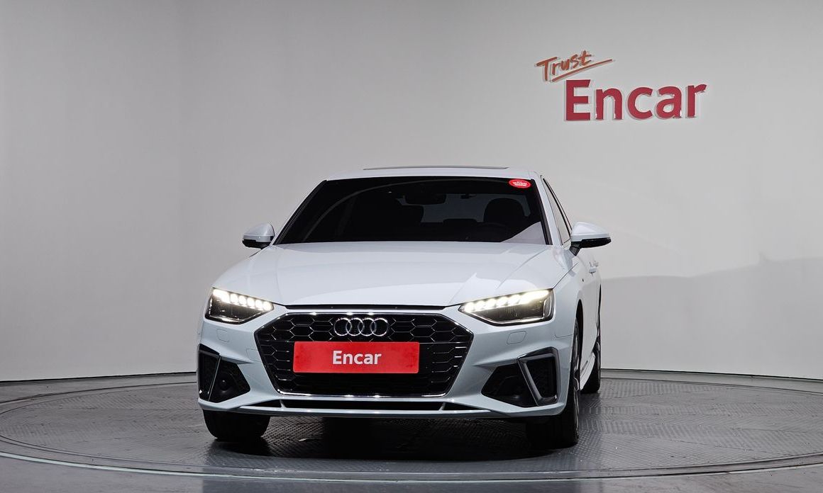 Audi A4 2023