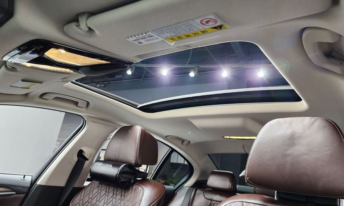 BMW 5-Series 2019