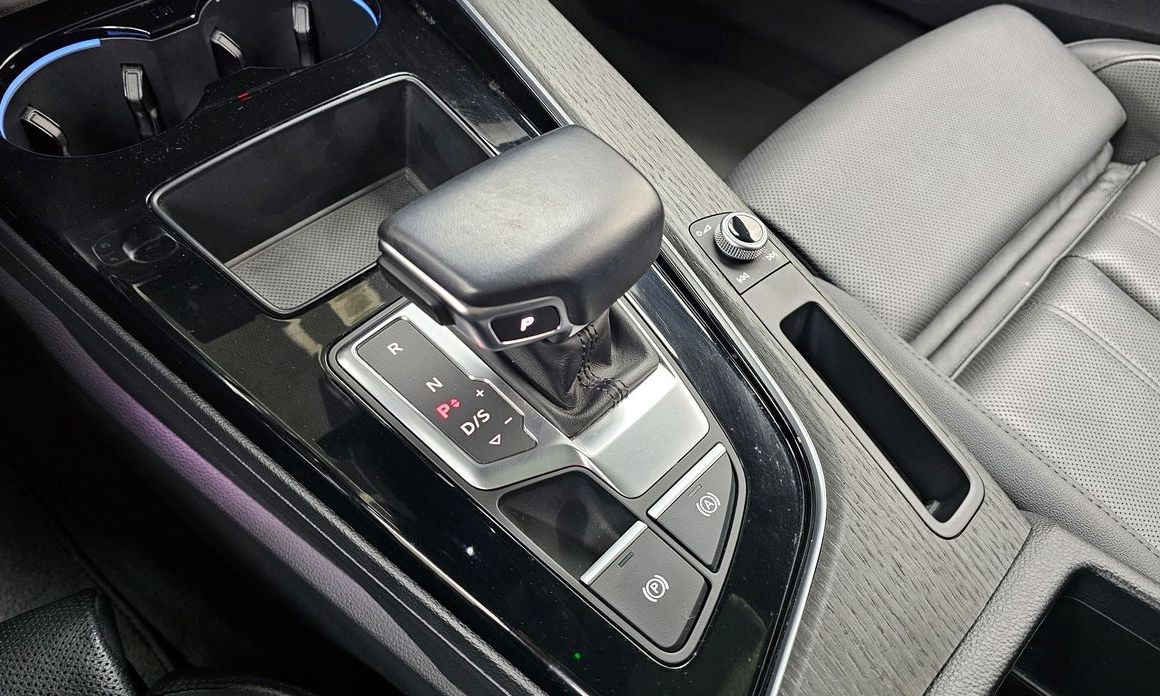 Audi A4 2023