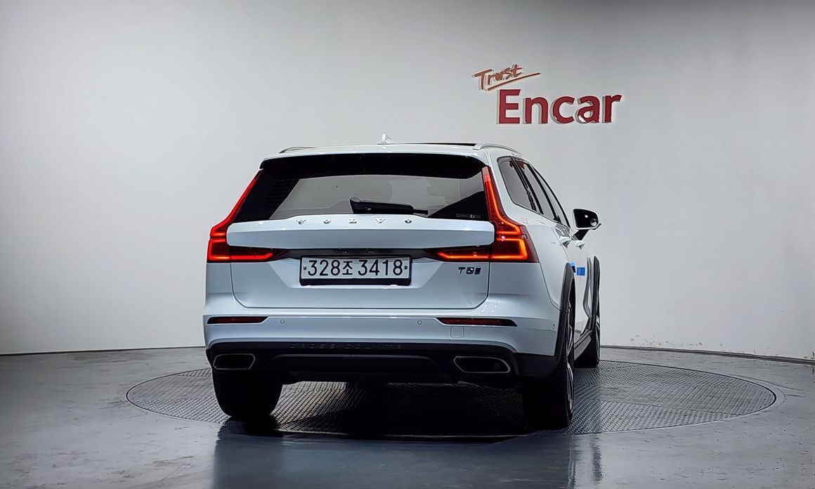 Volvo V60 2020