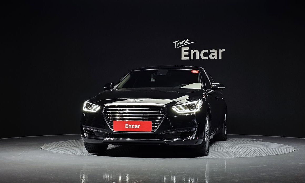 Genesis EQ900 2016