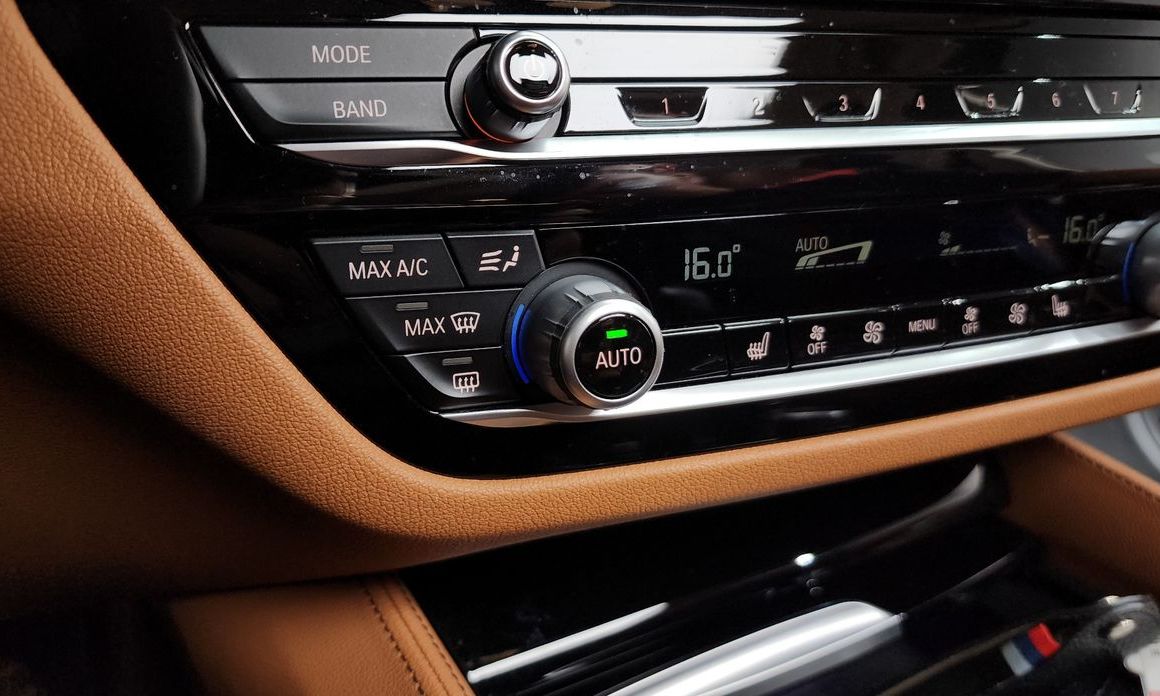BMW 5-Series 2020