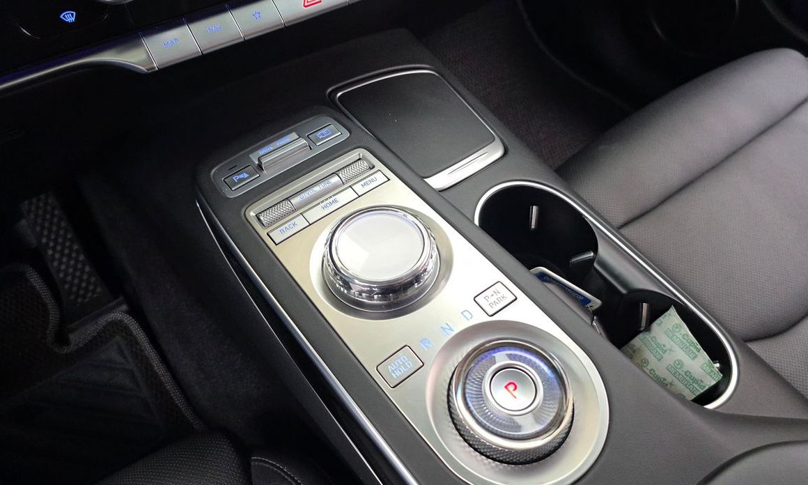 Genesis GV70 2021
