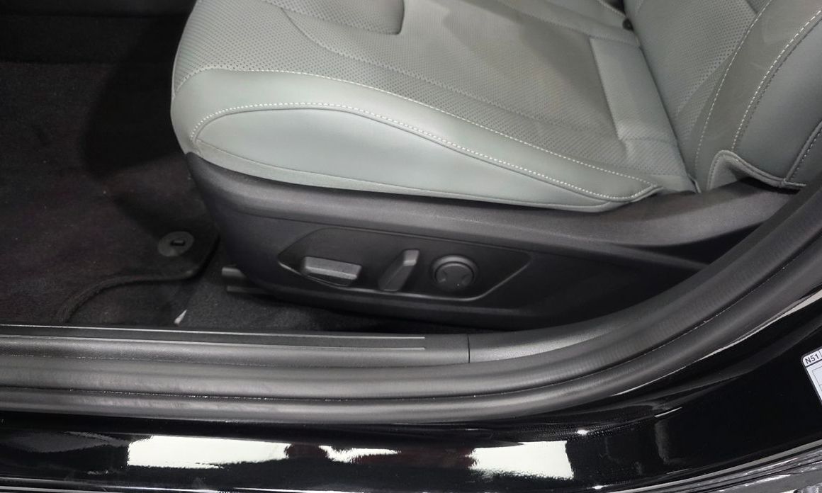 Hyundai AVANTE 2025