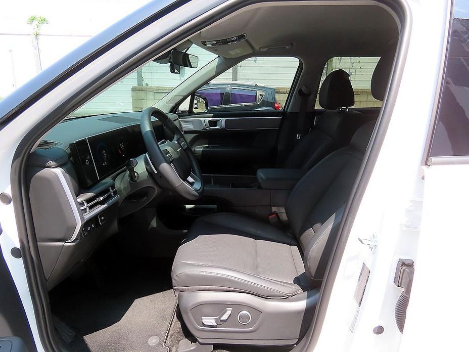 Hyundai Santafe 2025