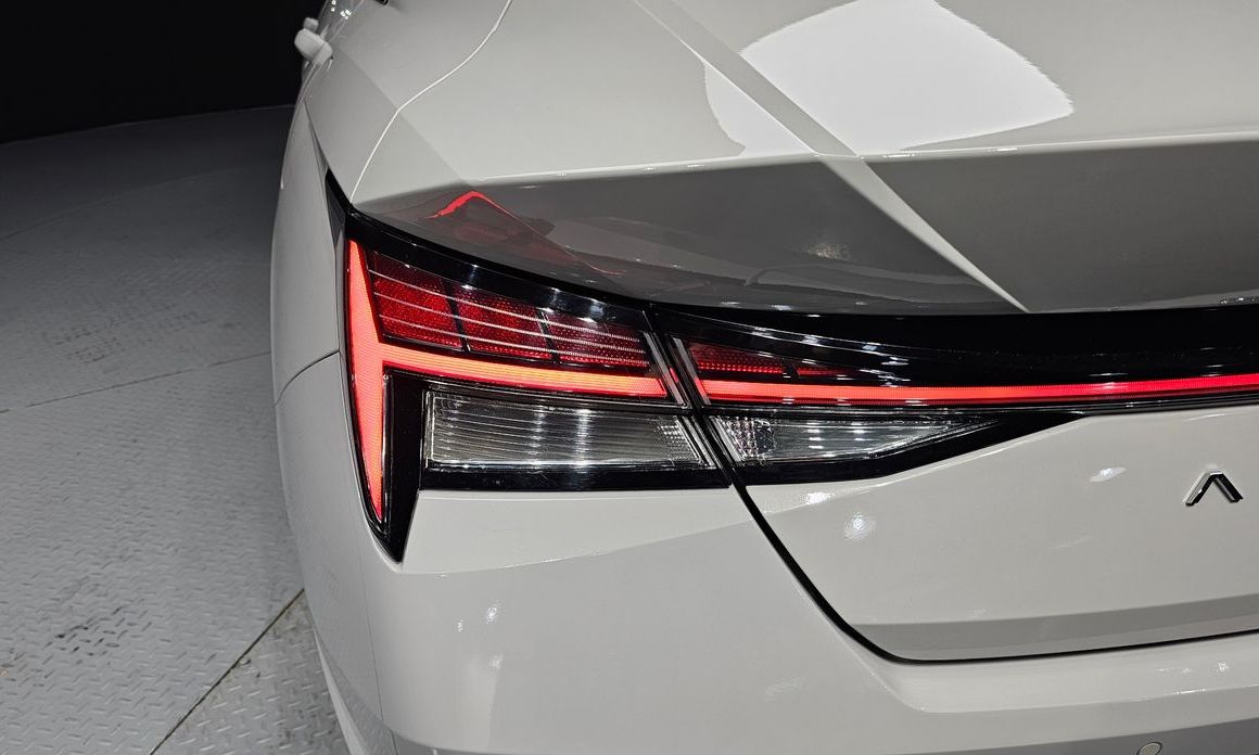 Hyundai AVANTE 2022