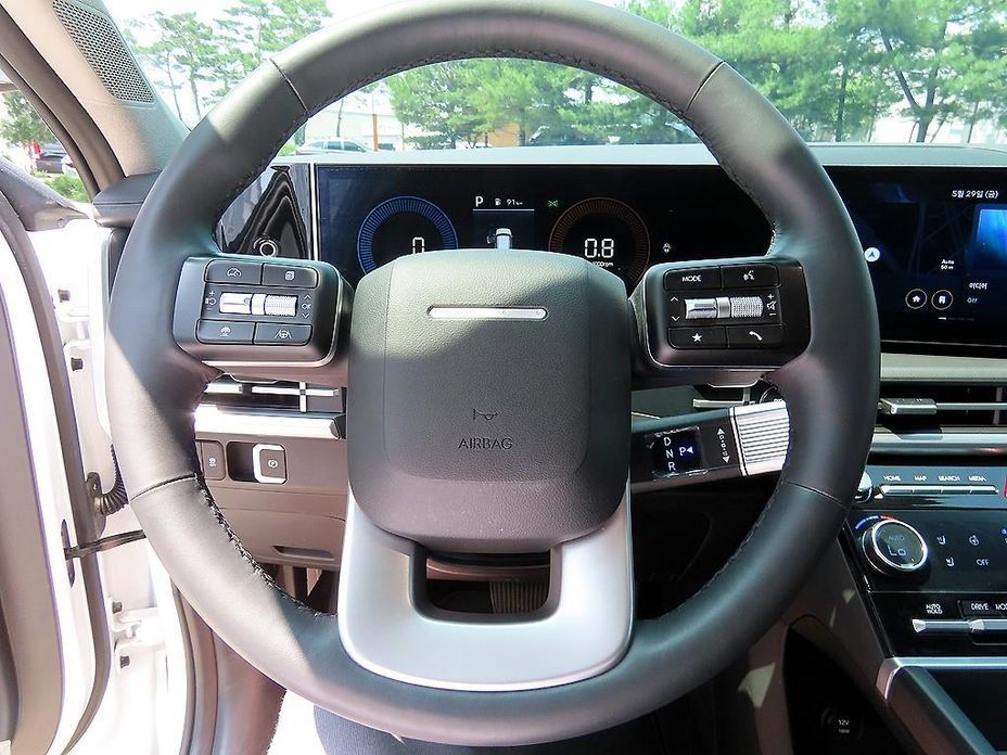 Hyundai Santafe 2025