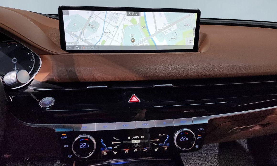 Genesis G80 2021