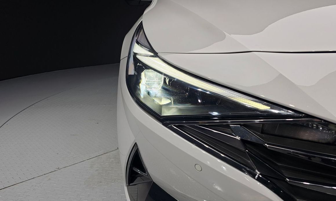 Hyundai AVANTE 2022
