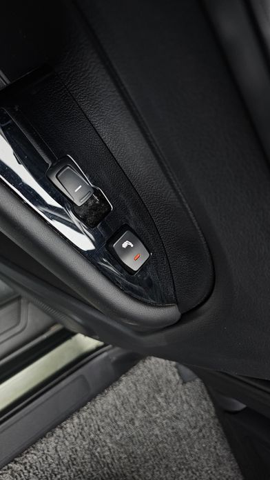 KG_Mobility_Ssangyong Rexton 2024