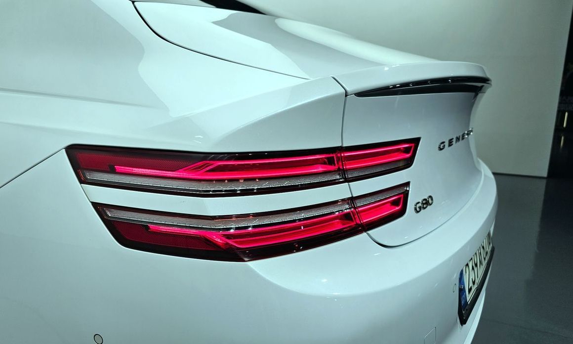 Genesis G80 2021