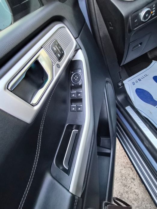 Ford Explorer 2021