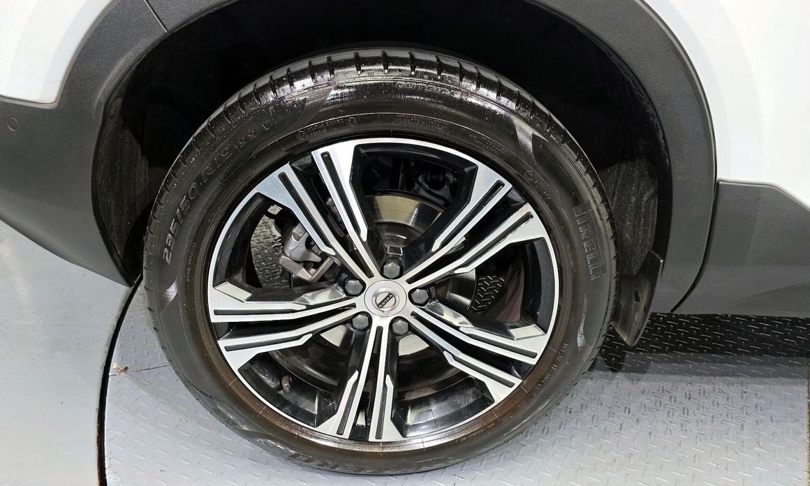Volvo XC40 2022