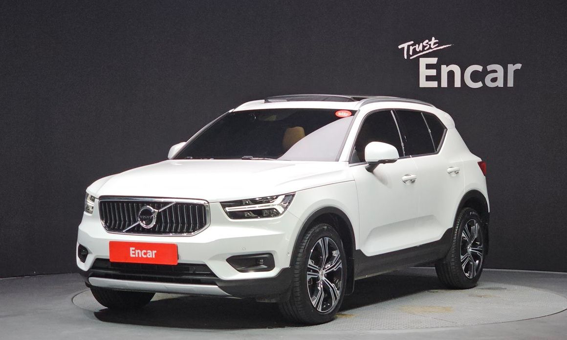 Volvo XC40 2022
