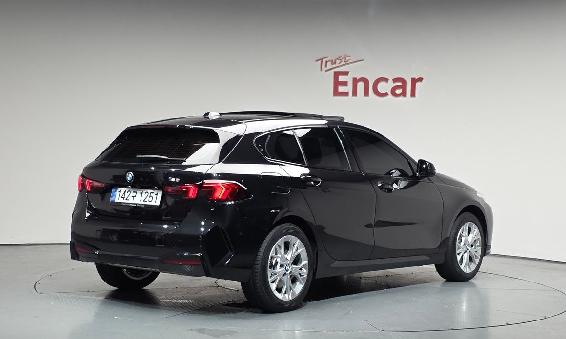 BMW 1-Series 2025