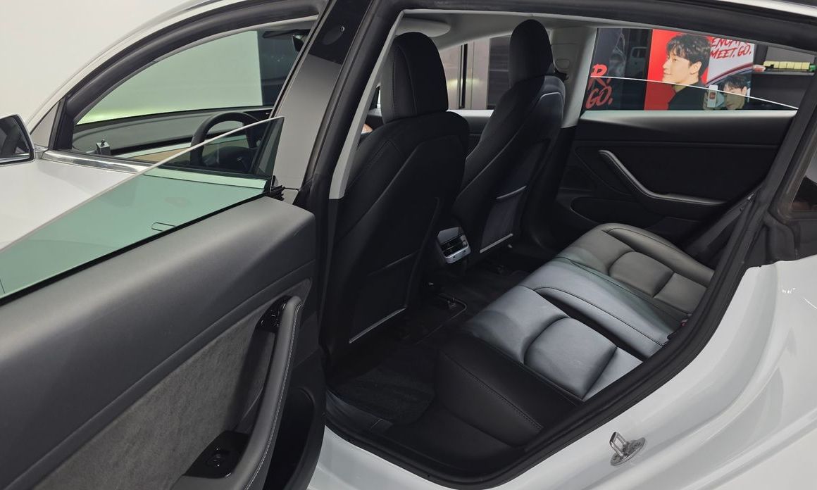 Tesla Model 3 2020