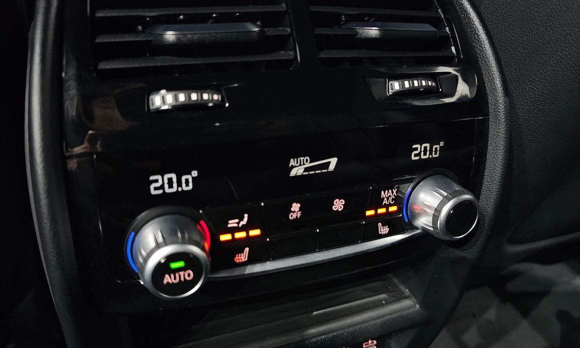 BMW 5-Series 2021