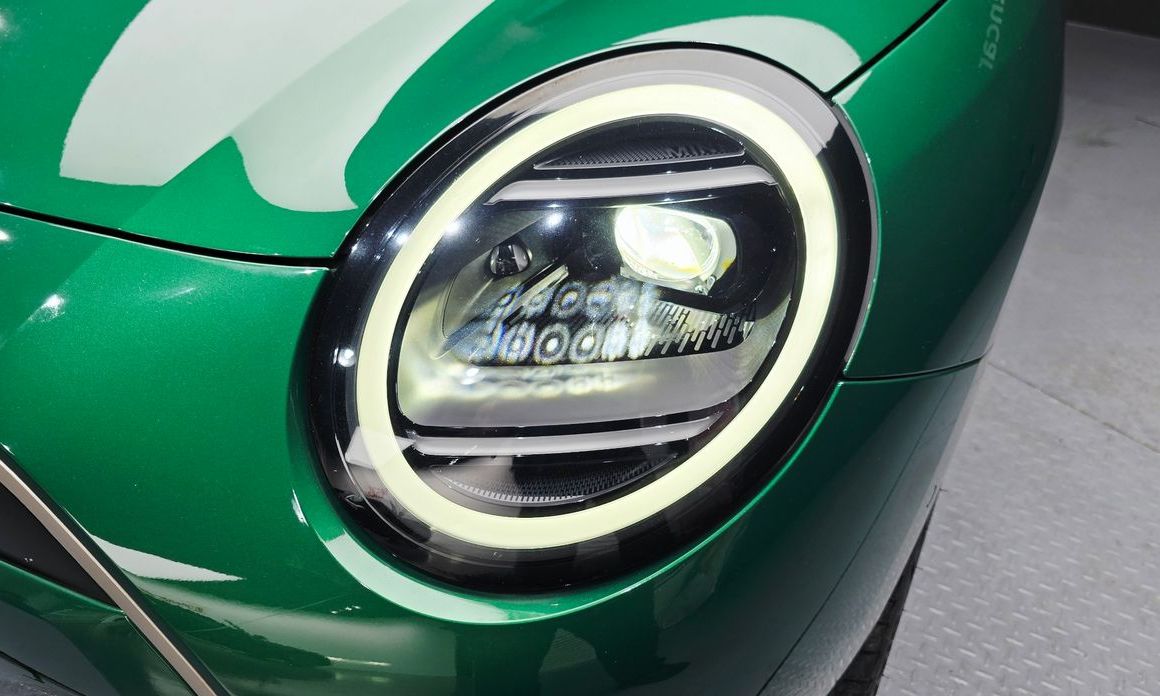 Mini Cooper 2024