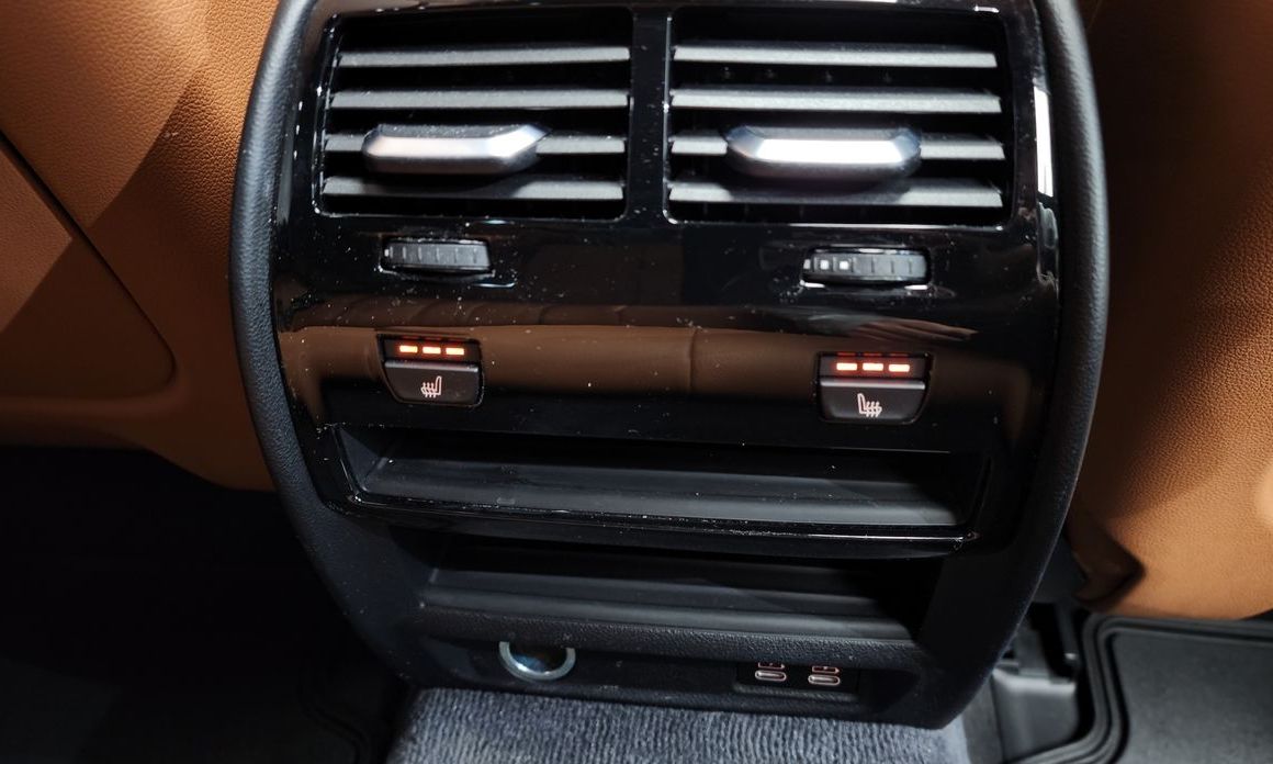 BMW 5-Series 2022