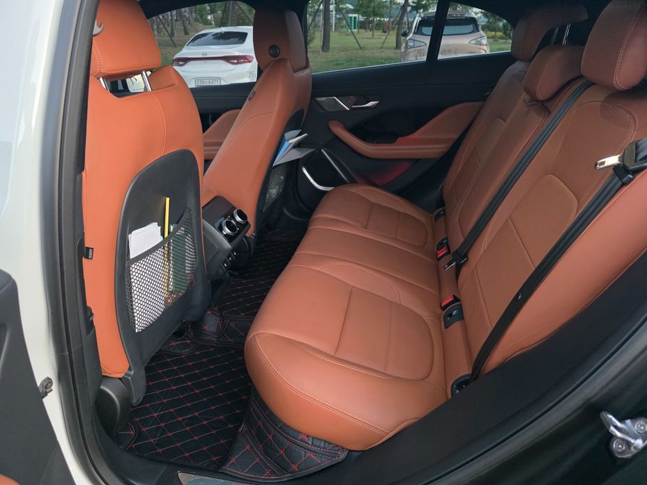 Jaguar I-PACE 2020