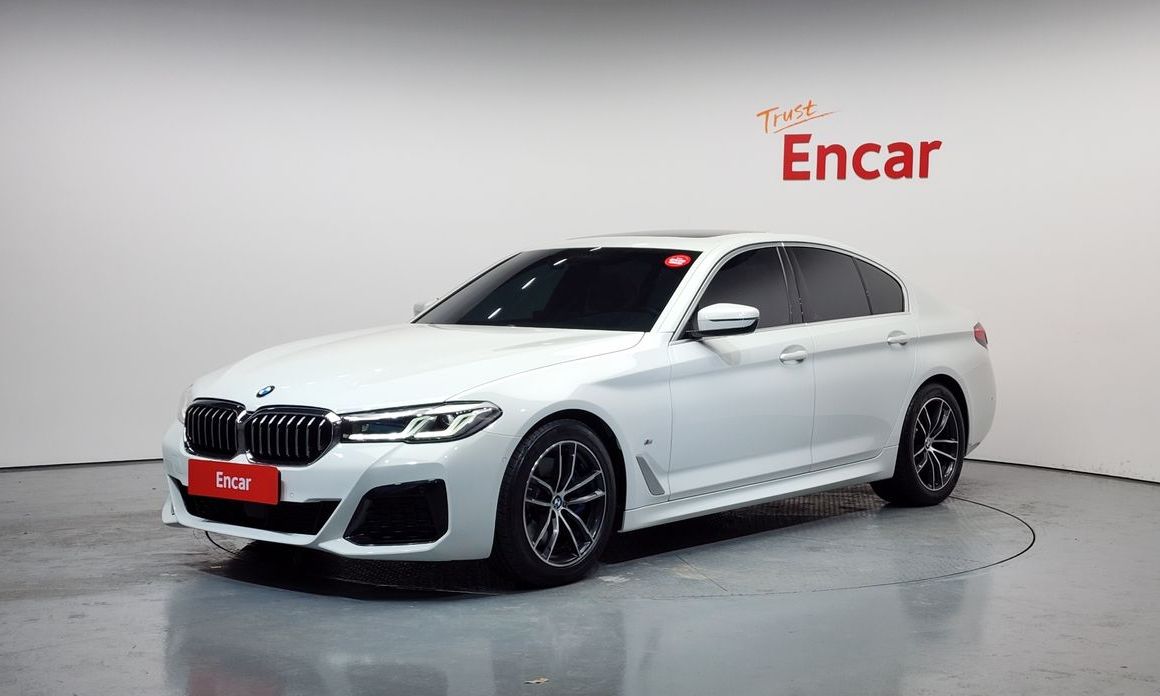 BMW 5-Series 2022