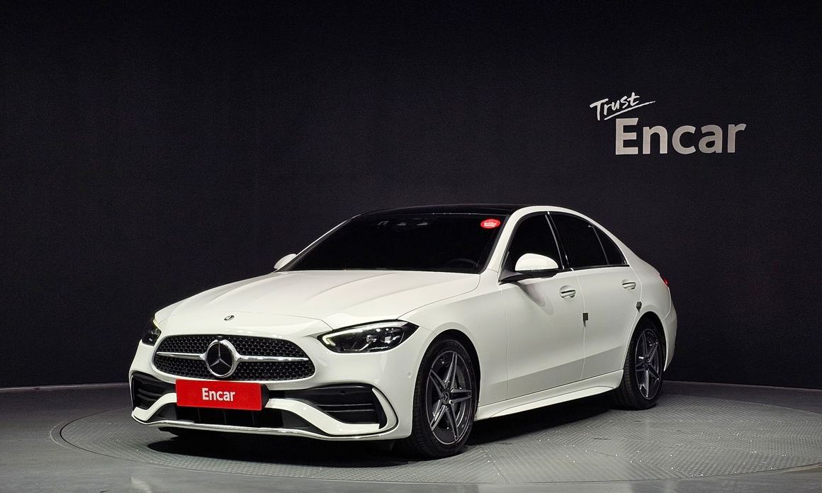 Mercedes-Benz C-Class 2024