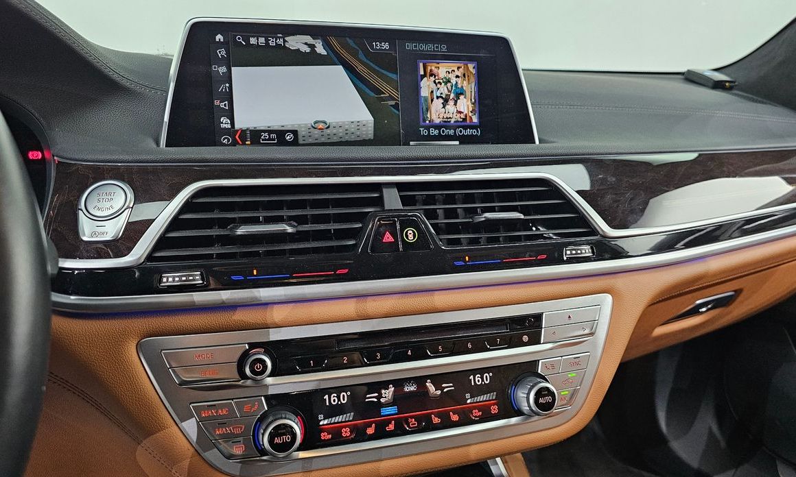 BMW 7-Series 2018