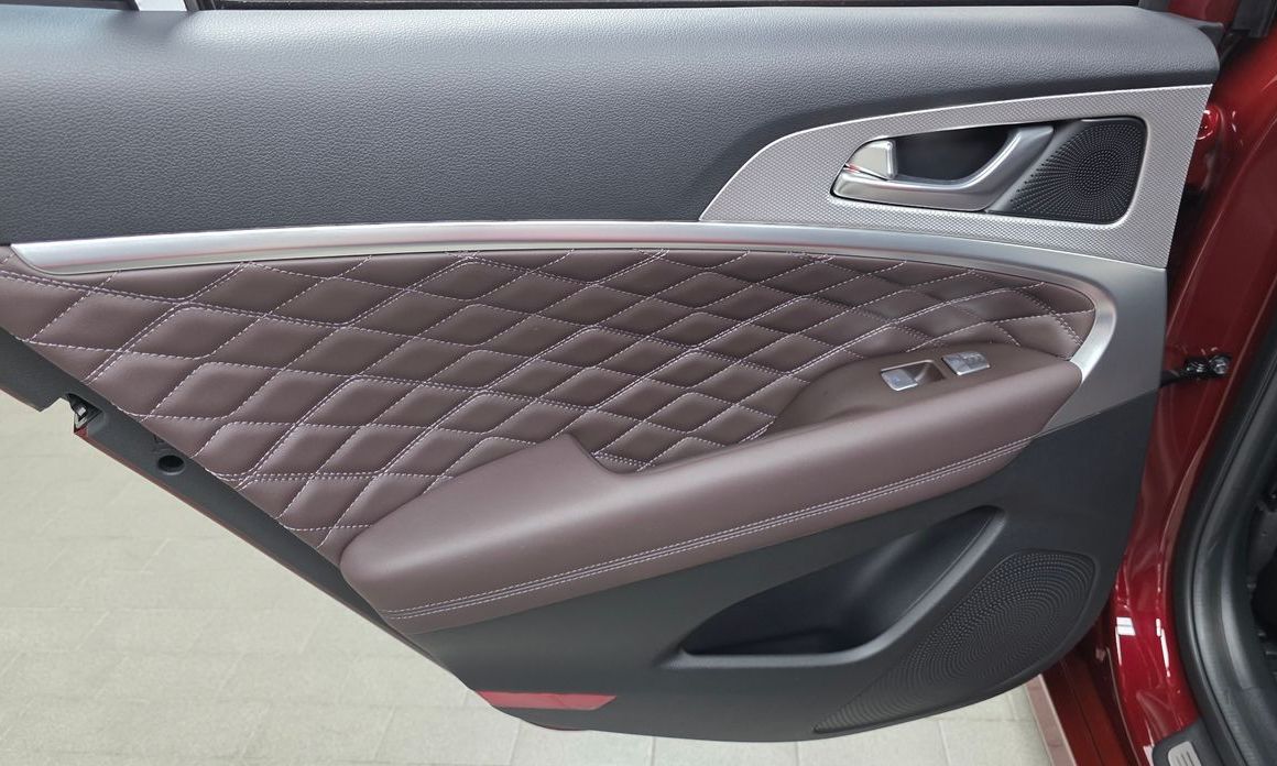 Genesis G70 2025